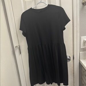 Black Short Sleeve Dress